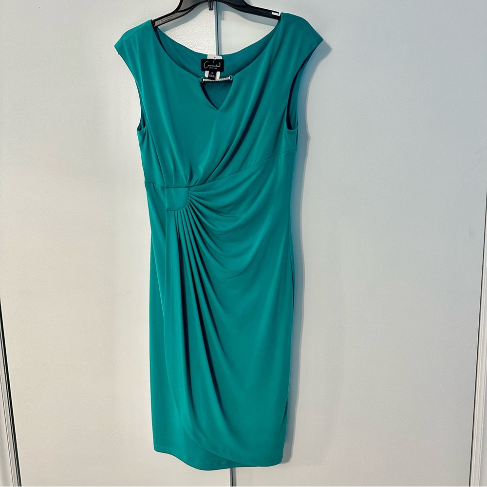 New Stretchy Semi Formal Connected Apparel size 10 Light Green womens Dress